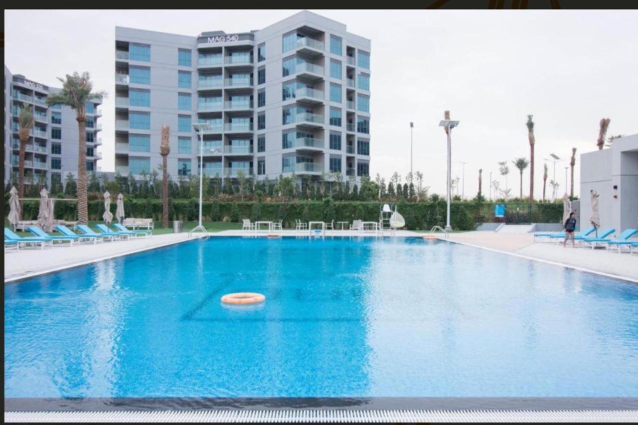 Elite Lux Holiday Homes - Cozy & Stylish 1 Bedroom With Huge Pools & World Class Gym Dubai Ngoại thất bức ảnh